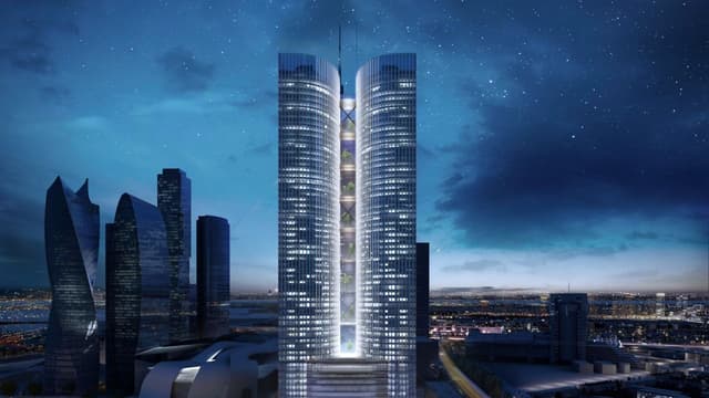 Grand Tower (Гранд Тауэр), студия
